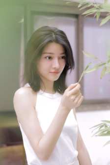 久久不见久久见WWW免费观看